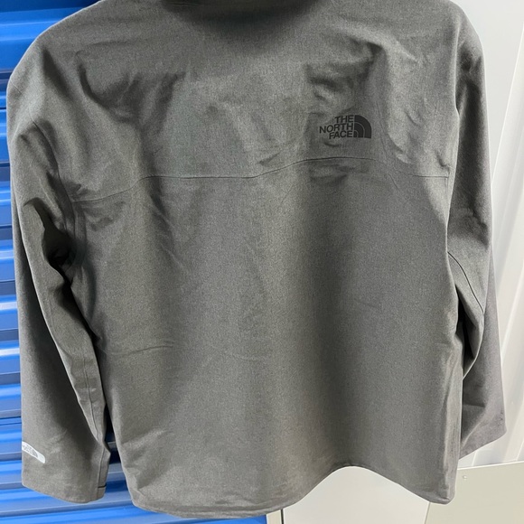 The North Face grey waterproof jacket - Picture 6 of 7
